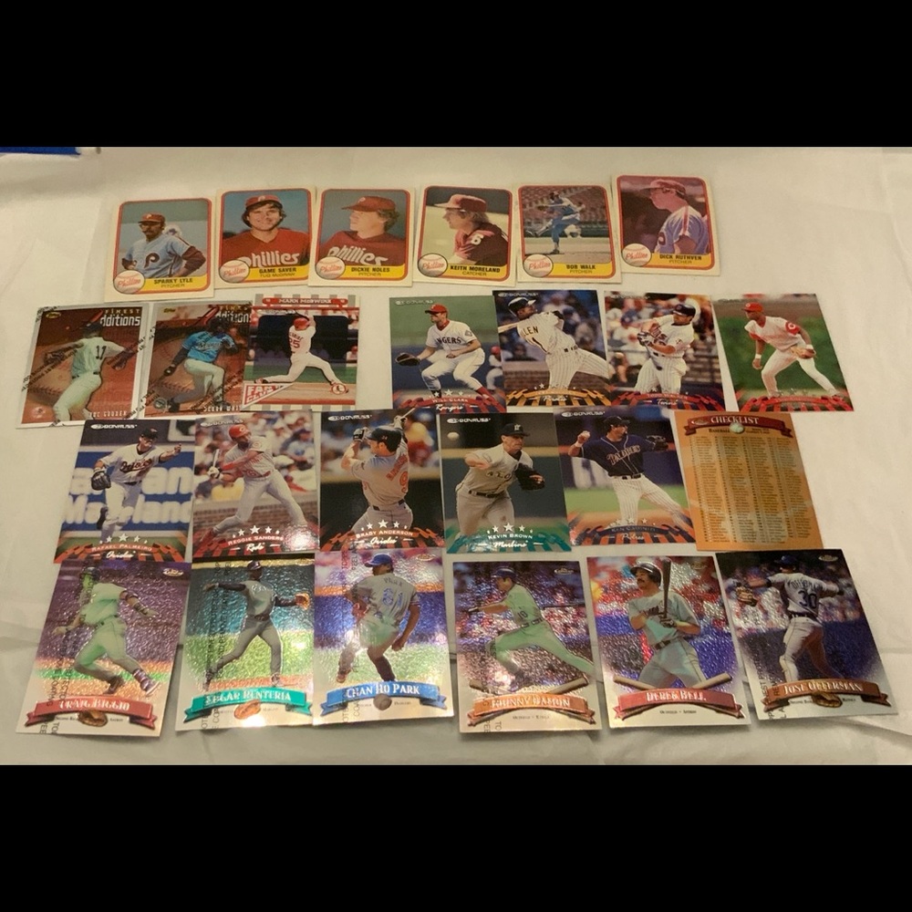Bundle of Baseball Cards Lot 191